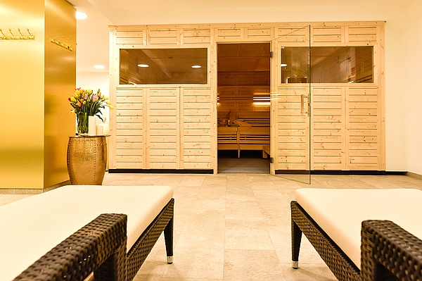 Fitnessstudio mit Sauna im Arabellapark München – Training und Erholung in Bogenhausen